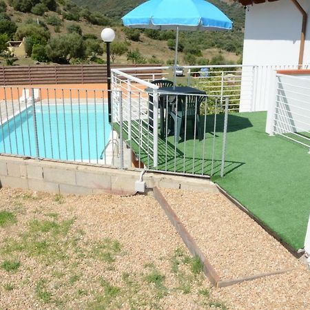B&B Il Mirto Di Paola Torpè エクステリア 写真