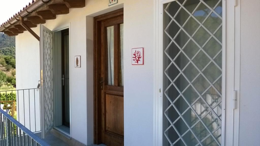 B&B Il Mirto Di Paola Torpè エクステリア 写真